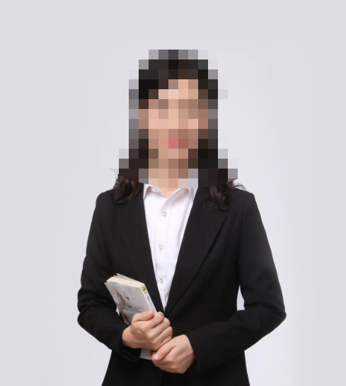 <div style="text-align:center;">
	<span style="font-size:16px;">李华明</span>
</div>
<div style="text-align:center;">
	<span style="color:#999999;font-size:14px;">资深财税顾问</span>
</div>